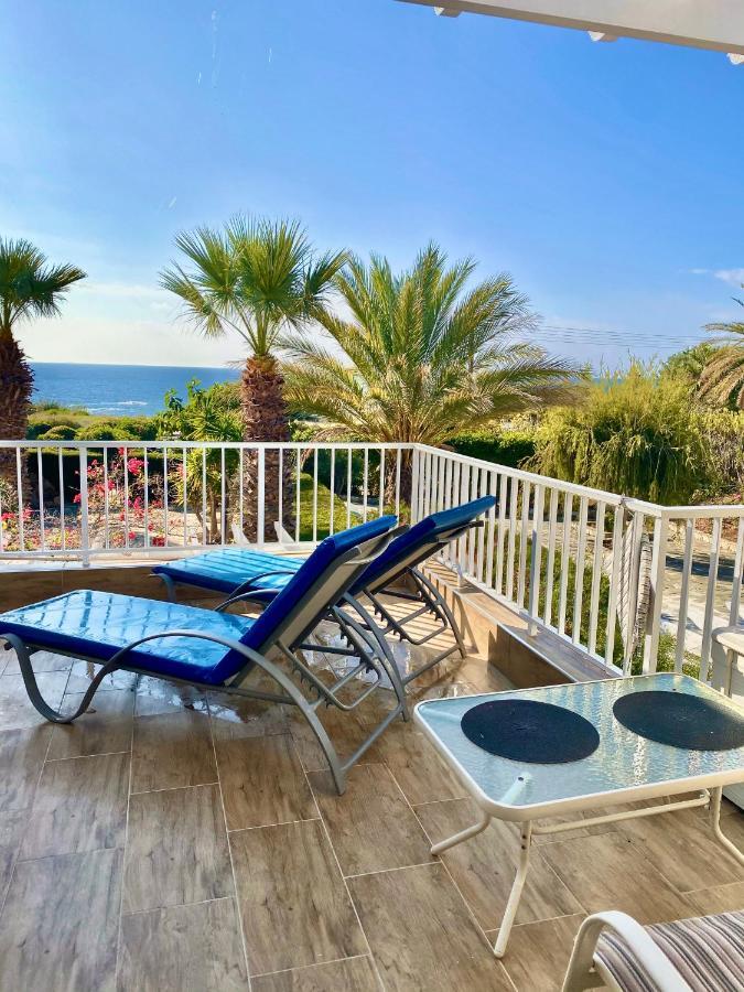 Coral Bay Modern Renovated Apartment By The Sea Pafos Exterior foto